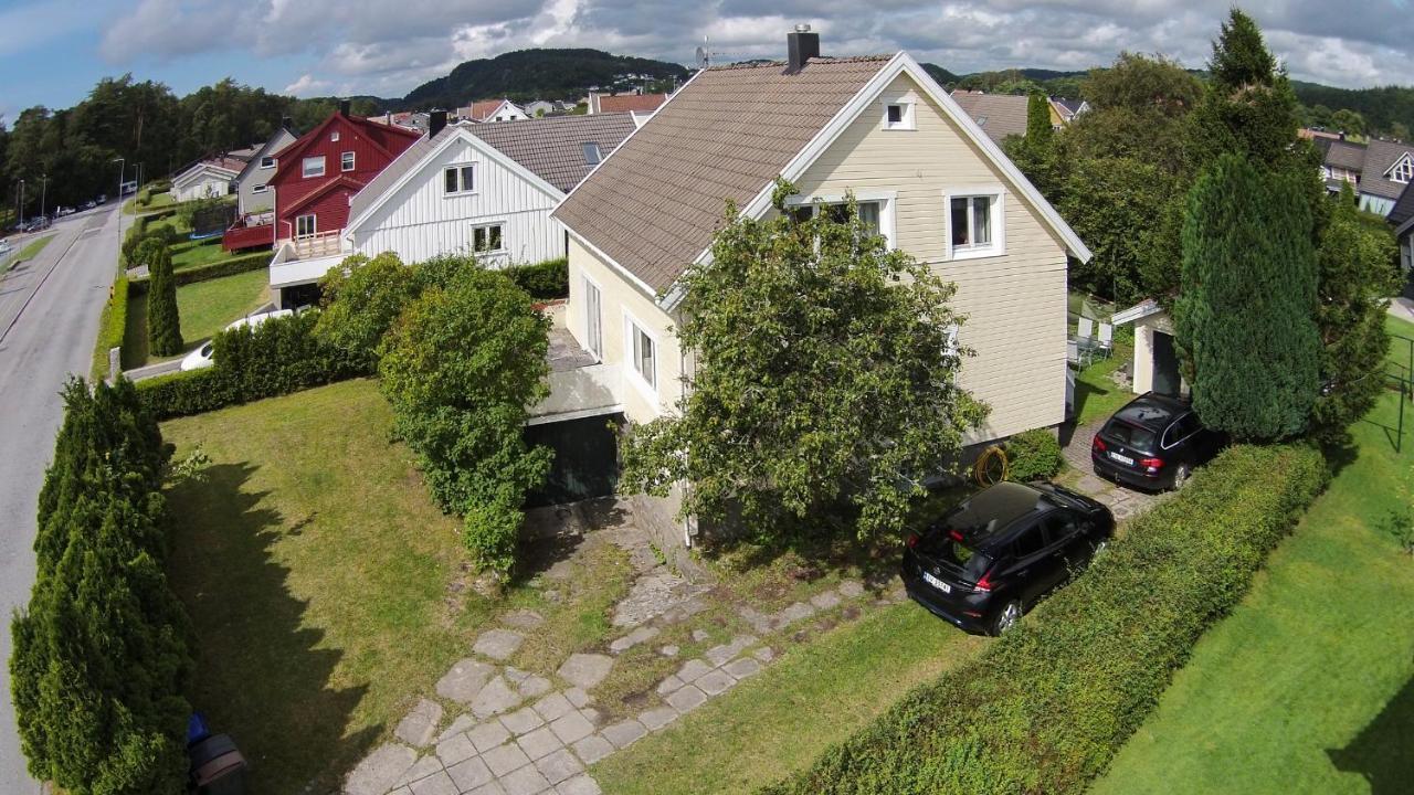 Mandal Apartment Mit Moeglichkeit Ein Boot Zu Benutzen Und Angeln Exterior foto
