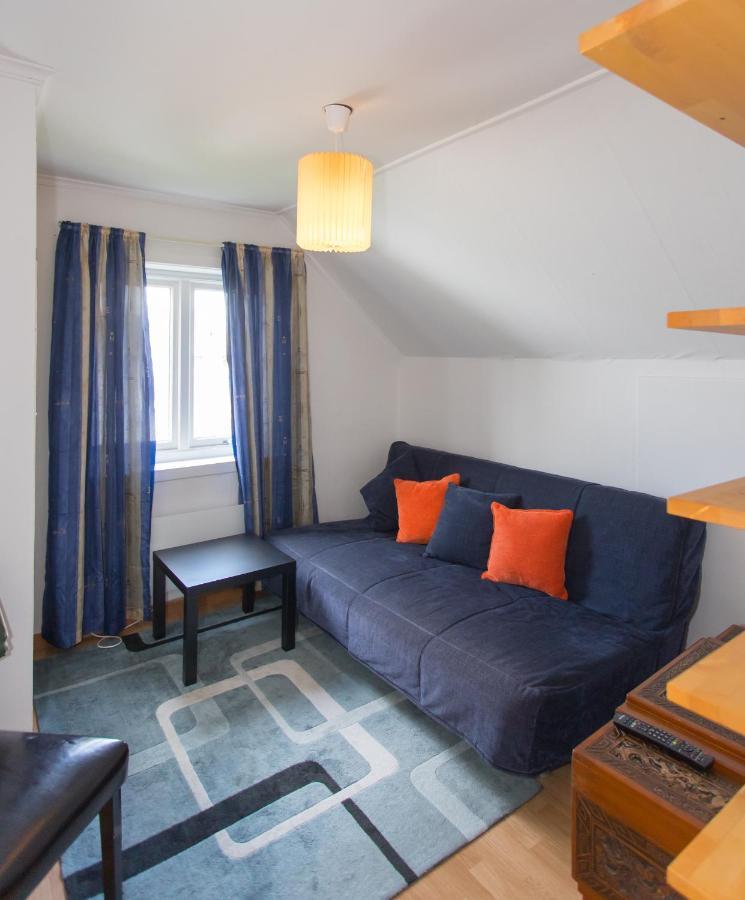 Mandal Apartment Mit Moeglichkeit Ein Boot Zu Benutzen Und Angeln Exterior foto