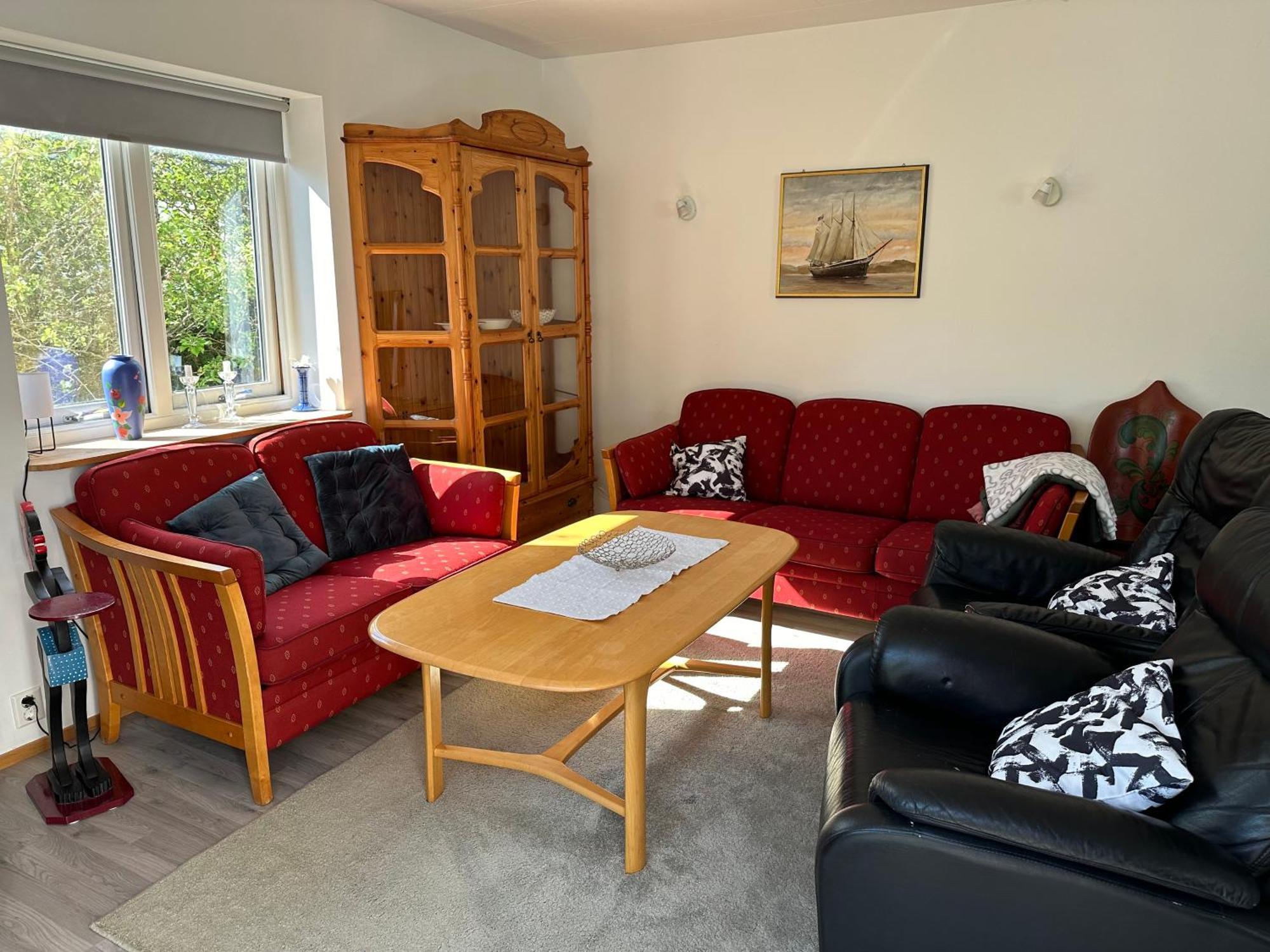 Mandal Apartment Mit Moeglichkeit Ein Boot Zu Benutzen Und Angeln Exterior foto